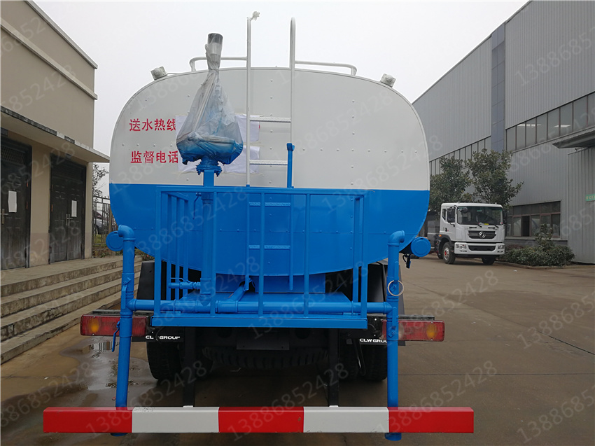 湖北盈通汽車河南藍(lán)牌福田抑塵車報(bào)價(jià)