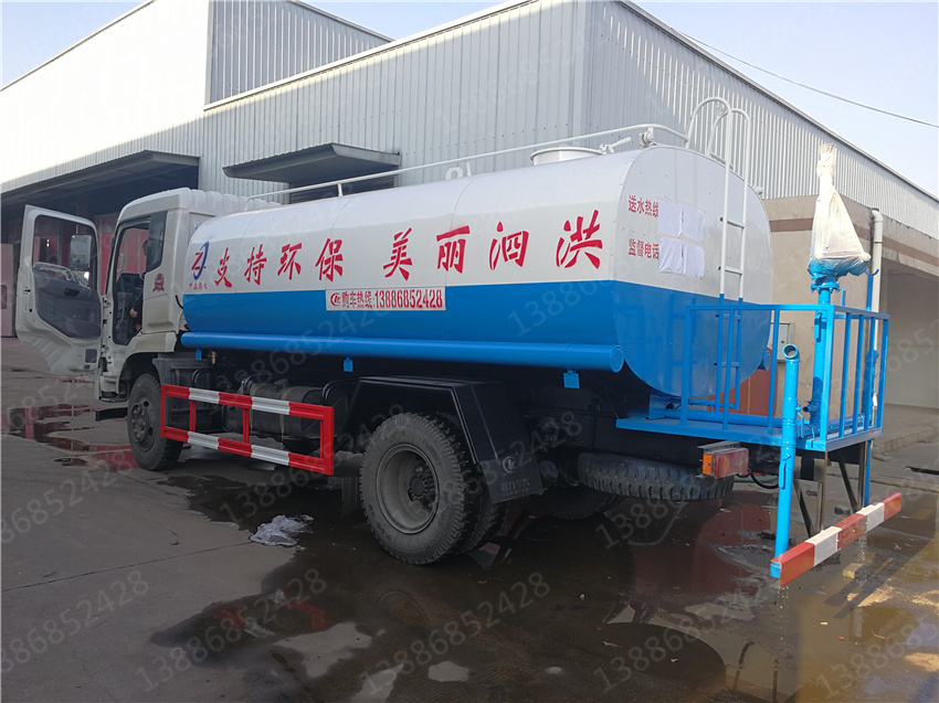 湖北盈通汽車(chē)8方洗掃車(chē)